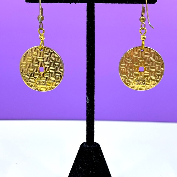 Vintage Gold Chinese Coin Style Drop Earrings, Signed - Picture 4 of 6
